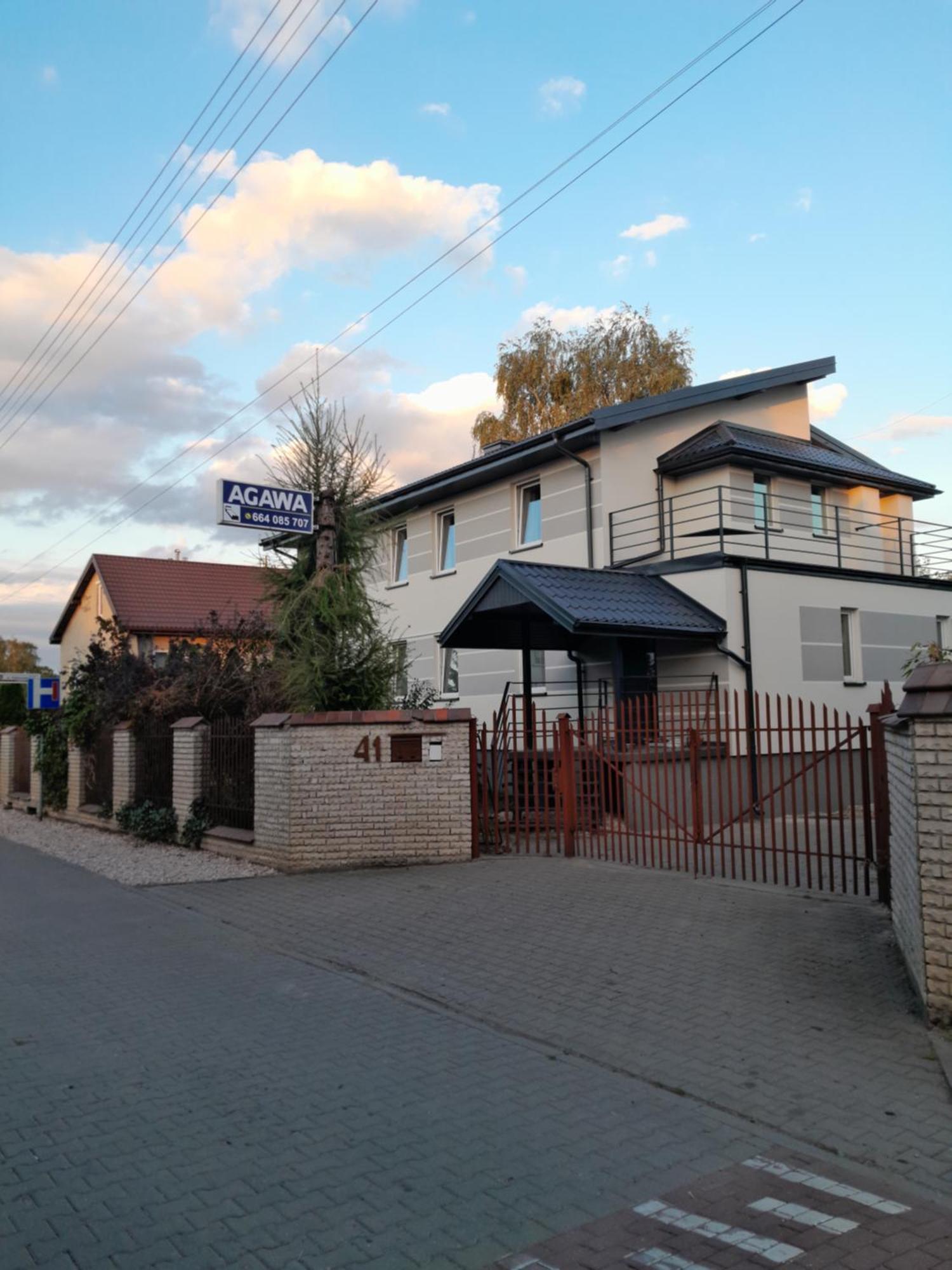 Goscinne Agawa Homestay Lomianki